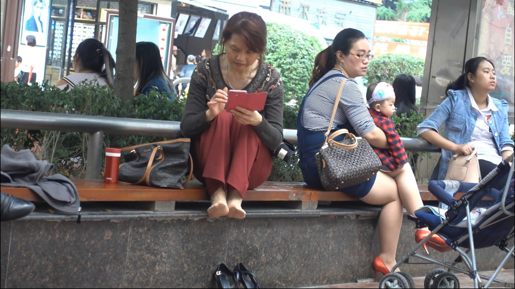 streetsnapnylon[00 00 14][20181205 223122 7]